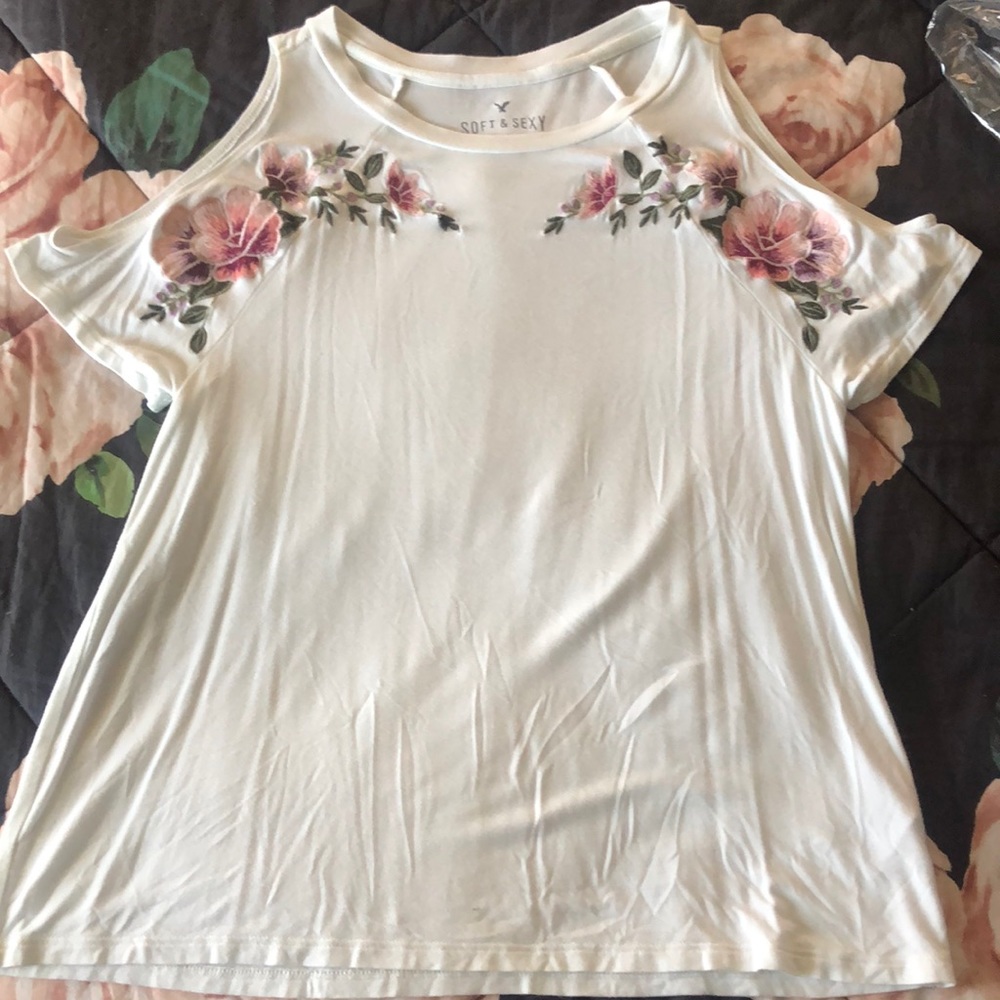 American Eagle open shoulder blouse!